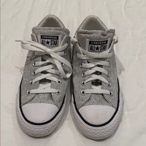 Converse Women’s Gray Sneakers Size 9. Worn once